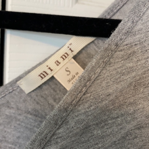 shirt - Picture 3 of 3